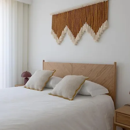 My Is Yours Apartment *