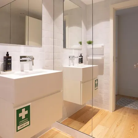 My Is Yours Apartman Porto